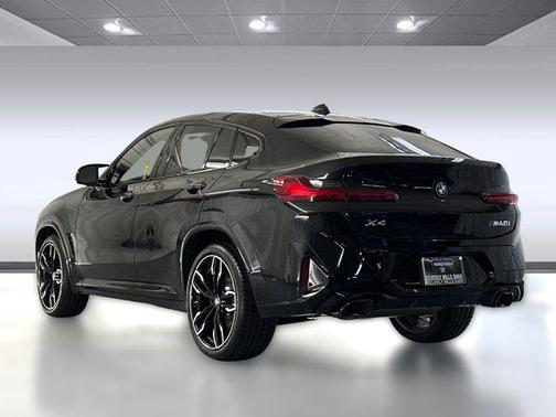 2025 BMW X4 M40i