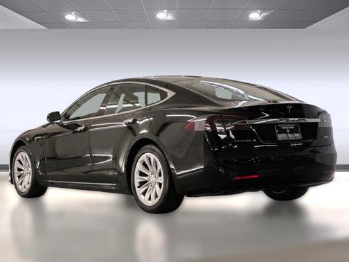 2019 Tesla Model S 75D