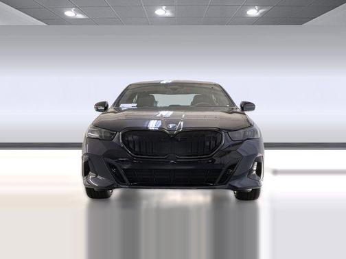 2026 BMW 530 530i