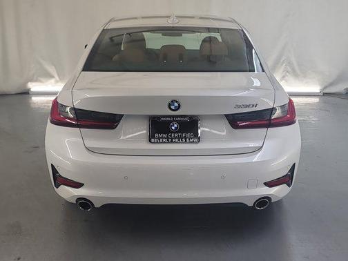2022 BMW 330 330i