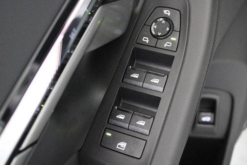 2025 BMW i5 eDrive40