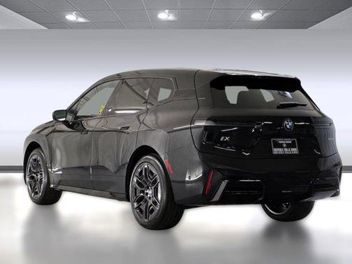 2026 BMW iX xDrive45