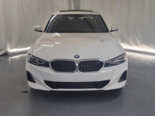 2025 BMW 330 i