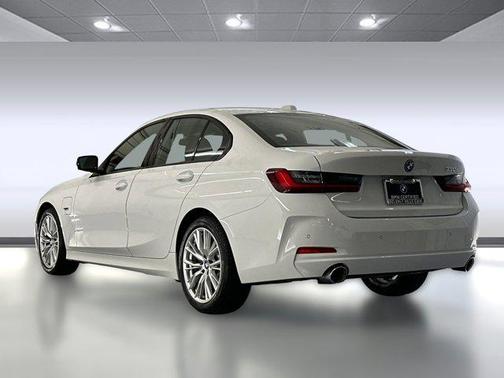 2023 BMW 330e Base