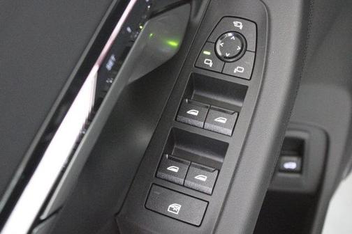 2025 BMW i5 eDrive40
