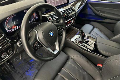 2023 BMW 540 i