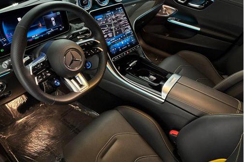 2024 Mercedes-Benz AMG C 63 S E Performance