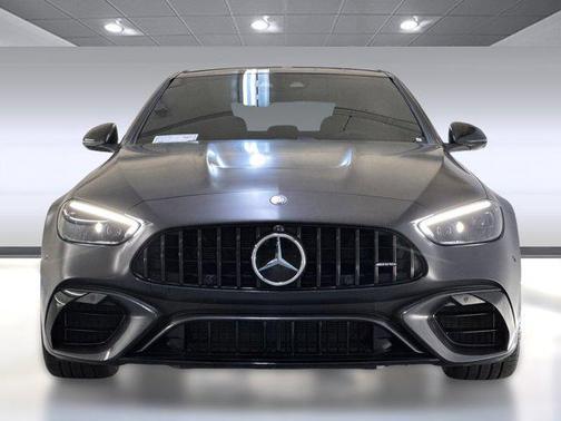 2024 Mercedes-Benz AMG C 63 S E Performance