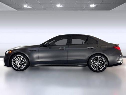 2024 Mercedes-Benz AMG C 63 S E Performance