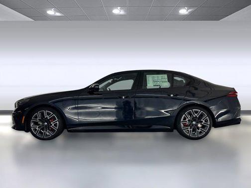 2026 BMW 550e xDrive