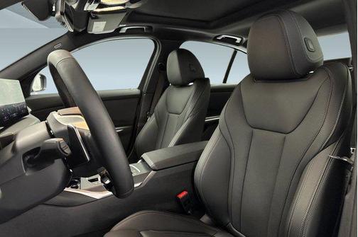 2025 BMW 330 330i Sedan