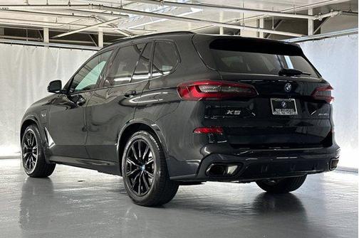 2023 BMW X5 PHEV xDrive45e
