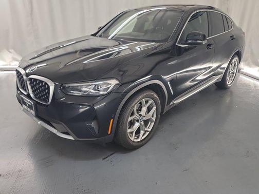 2024 BMW X4 xDrive30i