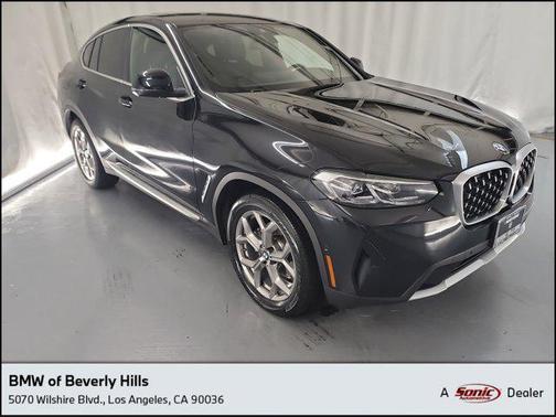 2024 BMW X4 xDrive30i