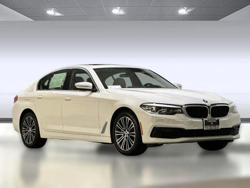 2020 BMW 530 530i