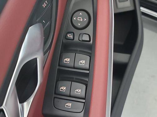 2025 BMW 330 i