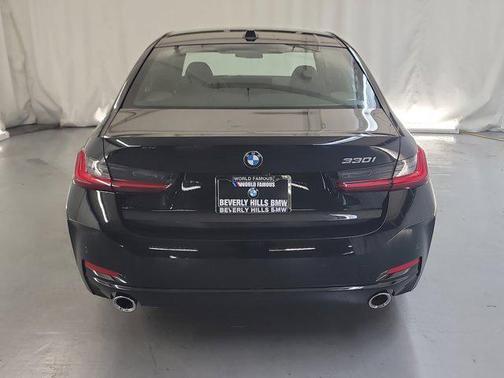 2023 BMW 330 330i