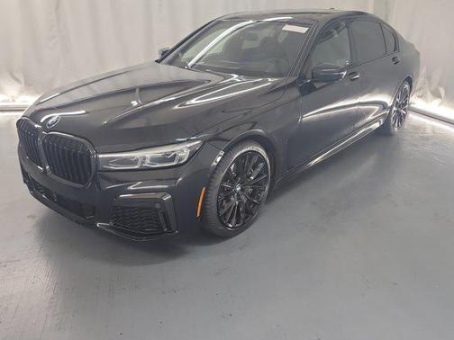 2022 BMW 750 i xDrive