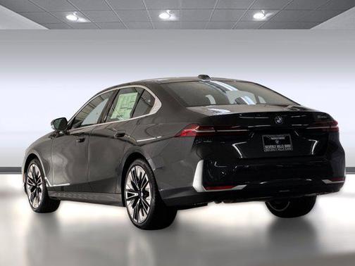 2026 BMW 530 i