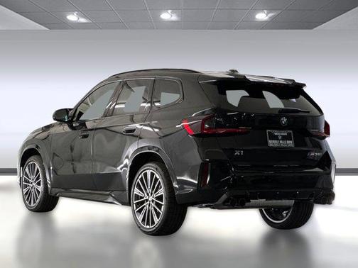 2025 BMW X1 M35i