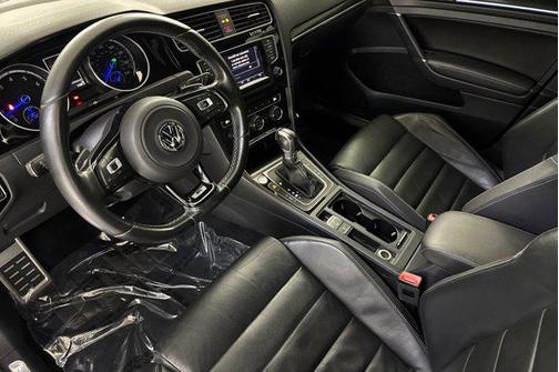 Lapiz Blue Metallic 2015 Volkswagen Golf R 4-Door w/DCC & Navigation