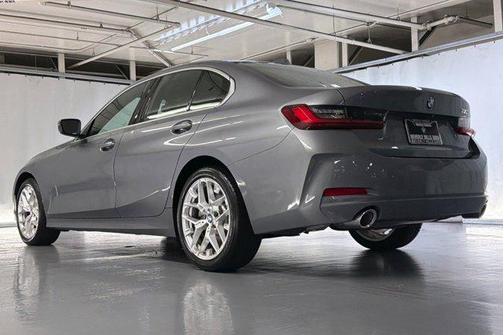 2025 BMW 330 330i