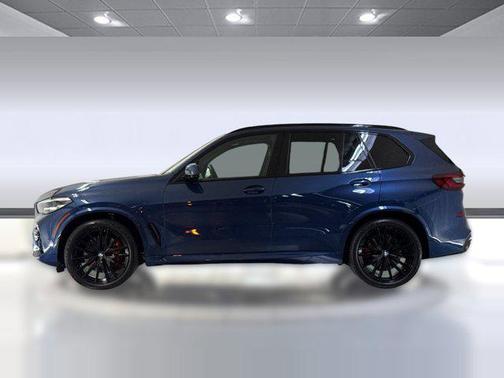 Phytonic Blue Metallic 2021 BMW X5 M50i