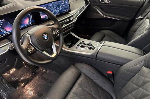Black Sapphire Metallic 2026 BMW X5 xDrive40i
