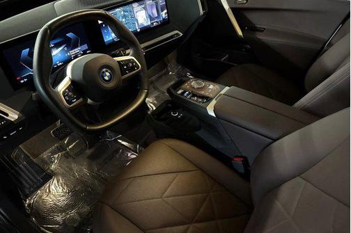 2023 BMW iX xDrive50