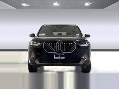 Black Sapphire Metallic 2025 BMW X3 30 xDrive