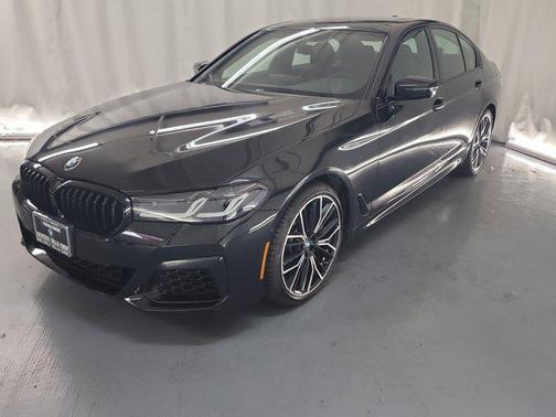 2022 BMW 540 i