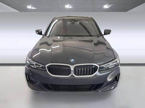 2025 BMW 330 330i