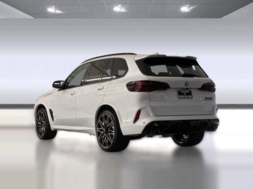 2026 BMW X5 M Base