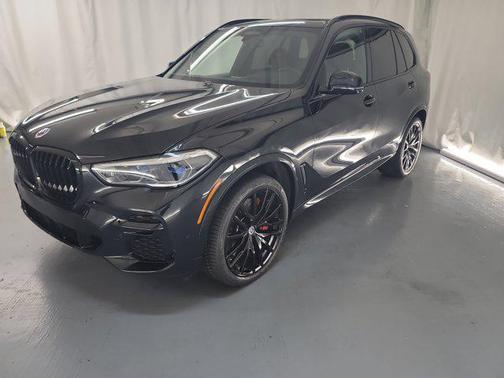 2022 BMW X5 M50i