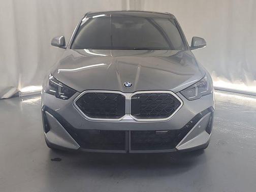 2025 BMW X2 xDrive28i
