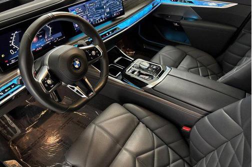 2024 BMW 740 740i