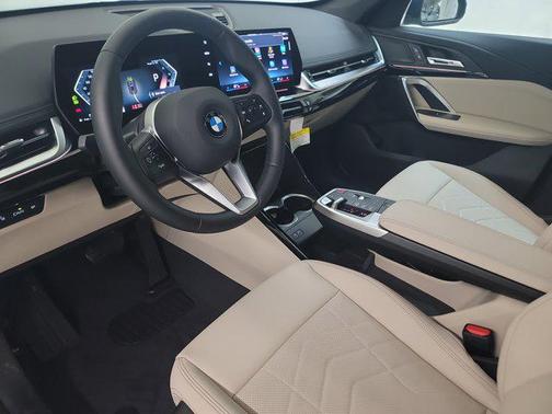 2025 BMW X1 xDrive28i
