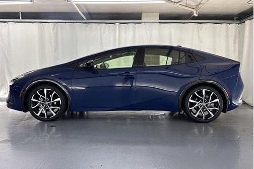 2025 Toyota Prius Plug-In Hybrid XSE