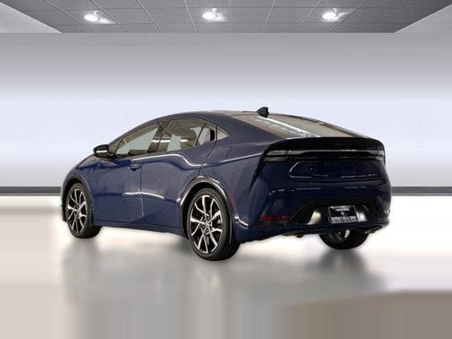 2025 Toyota Prius Plug-In Hybrid XSE