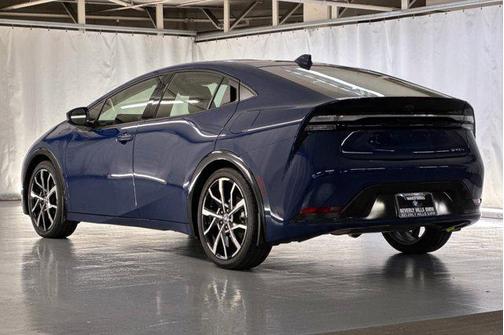 2025 Toyota Prius Plug-In Hybrid XSE