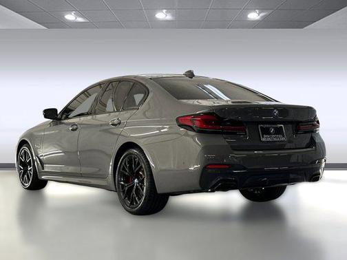 2022 BMW 530e Base