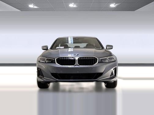 Skyscraper Grey Metallic 2026 BMW 330 330i