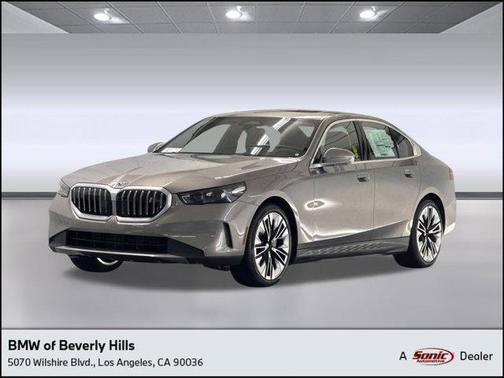 2026 BMW i5 xDrive40