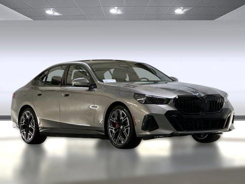 2026 BMW 550e xDrive