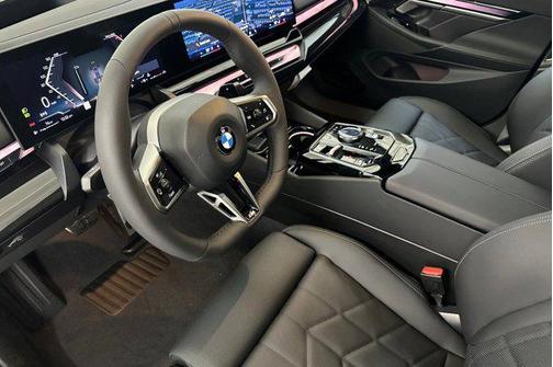 2026 BMW 530 i