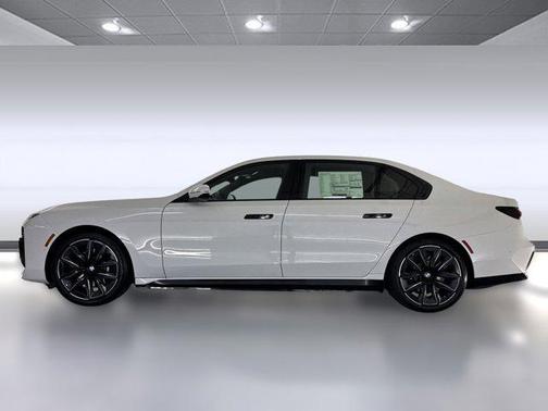 2026 BMW i7 eDrive50