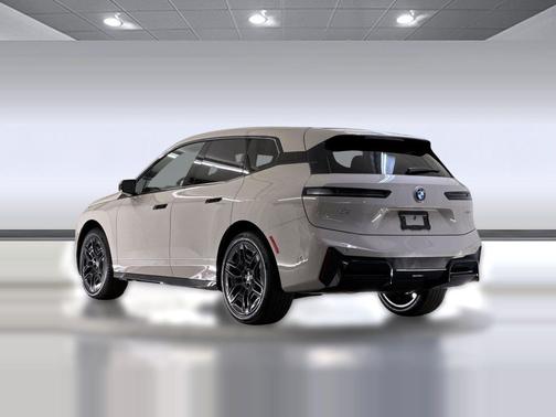 Dune Grey Metallic 2026 BMW iX xDrive60