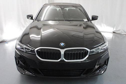 2024 BMW 330 i xDrive