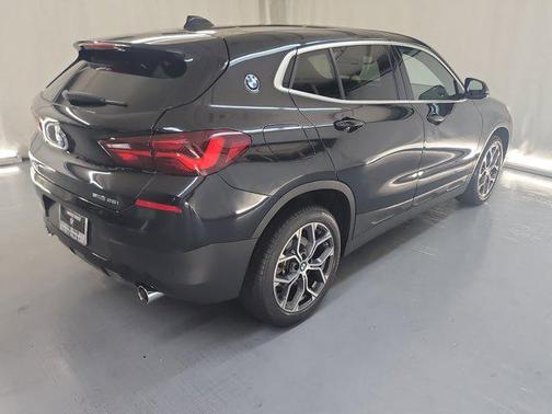 2023 BMW X2 sDrive28i