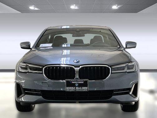 2022 BMW 530e Base